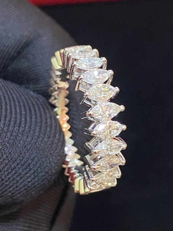 Stunning 1.19 Cts Marquise Shape Diamonds Engagement Band Ring In 585 14K Gold