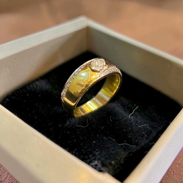 GIA Certified 0.50 Cts Round Brilliant F/VS1 Diamonds Unisex Band Ring 14K Gold