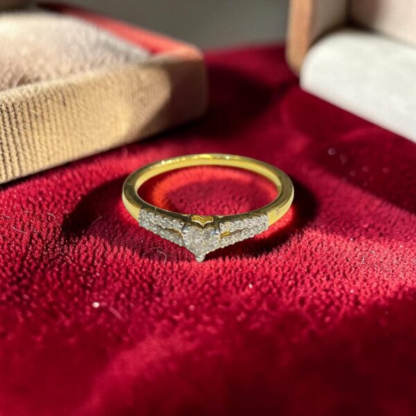 0.50 Cts GIA Certified Heart Round Shape F/VS1 Diamonds Engagement Ring 18K Gold