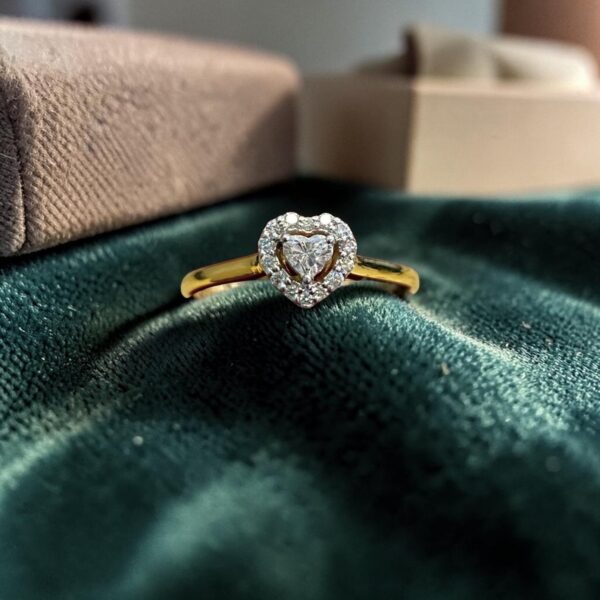 GIA Certified 0.45 Cts Heart Round F/VS1 Diamonds Halo Engagement Ring 18K Gold