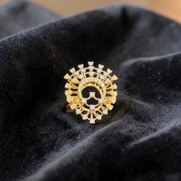 Beautiful 1.20 Cts Round Brilliant F/VS1 Diamonds Cocktail Ring 14K Yellow Gold