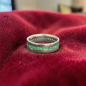 Stunning 1.25 Cts Natural Emerald Unisex Channel Set Band Ring In 18K White Gold