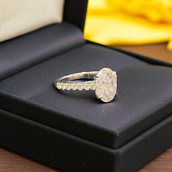 2.85 Cts D/VVS1 Oval Round Shape Diamonds GIA Certified Engagement Ring 18K Gold