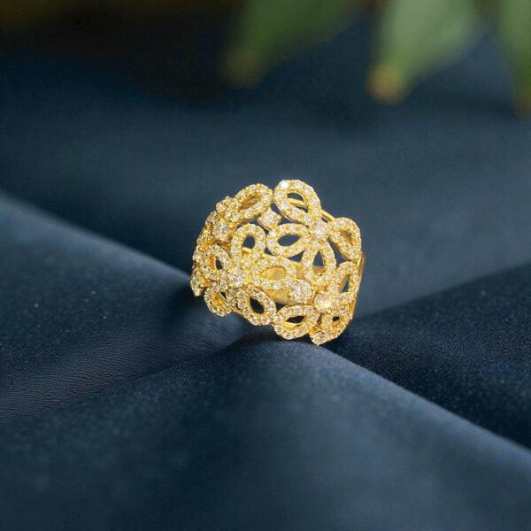 R-420 (30) Pave 2.40 Cts Round Brilliant Cut Diamonds Floral Cocktail Ring 14K Yellow Gold