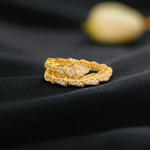 Pave 0.85 Cts Round Brilliant Cut F/VS1 Diamonds Serpentine Unisex Ring in 14K Gold