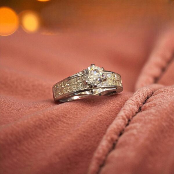 GIA Certified 1.40 Cts Round Princess Cut F/VS1 Diamonds Solitaire Ring 14K Gold