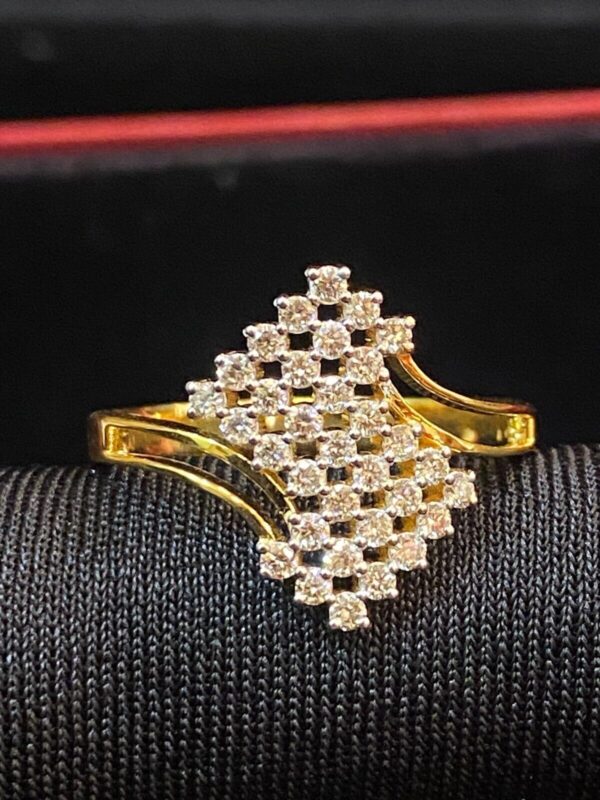 R-446 (10) Stunning 0.66 Cts Round Brilliant Natural Diamonds Engagement Ring In 14K Gold