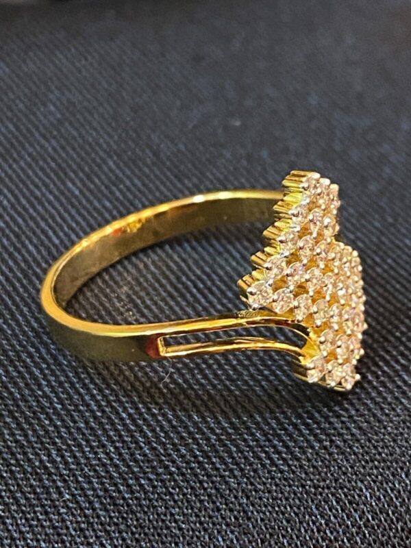 R-446 (11) Stunning 0.66 Cts Round Brilliant Natural Diamonds Engagement Ring In 14K Gold