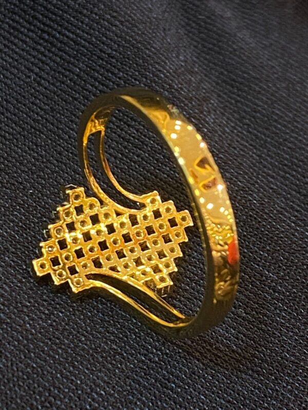 R-446 (12) Stunning 0.66 Cts Round Brilliant Natural Diamonds Engagement Ring In 14K Gold