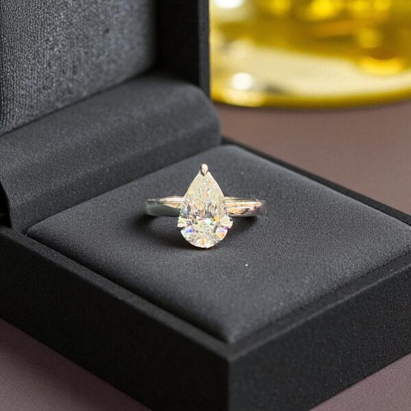 R-464 (27) GIA Certified 1.50 Cts F/VS1 Pear Shape Natural Diamond Engagement Ring 18K Gold