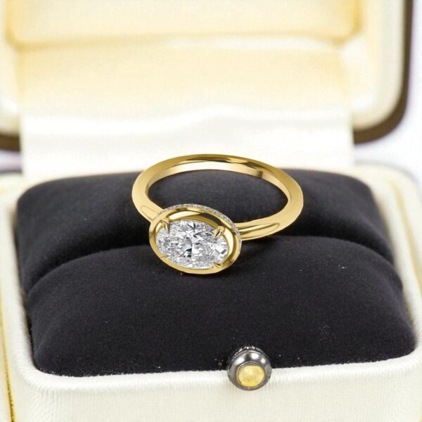 GIA Certified 1.30 Cts Oval Round Shape F/VS1 Diamonds Anniversary Ring 18K Gold