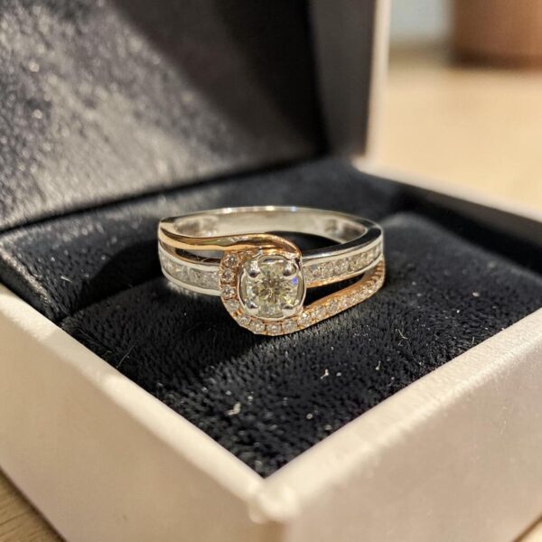 0.75 Cts Round Brilliant F/VS1 GIA Certified Diamonds Wedding Band Ring 14K Gold