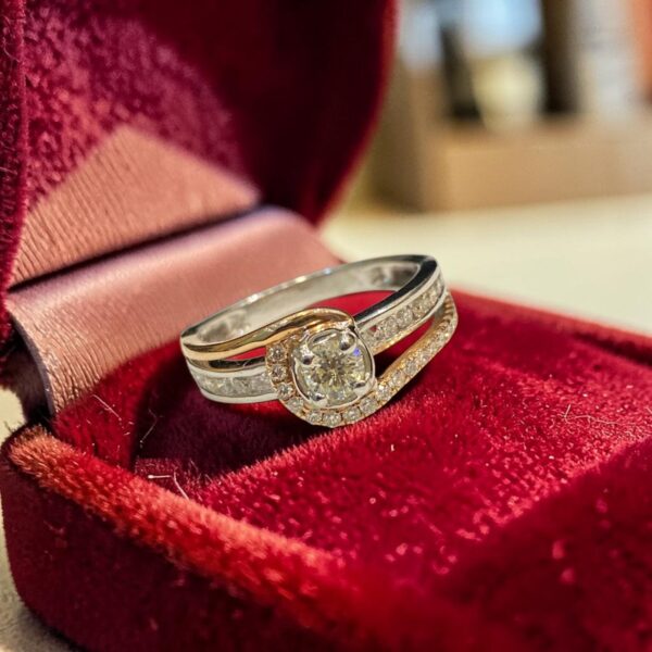 0.75 Cts Round Brilliant F/VS1 GIA Certified Diamonds Wedding Band Ring 14K Gold