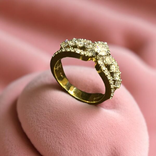 Pave 0.90 Cts Round Brilliant Cut Diamonds Women Engagement Ring 14K Yellow Gold