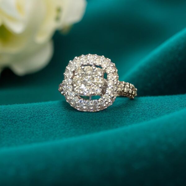 Beautiful 2.15 Cts Round Brilliant Cut Diamonds Wedding Band Ring 18K White Gold