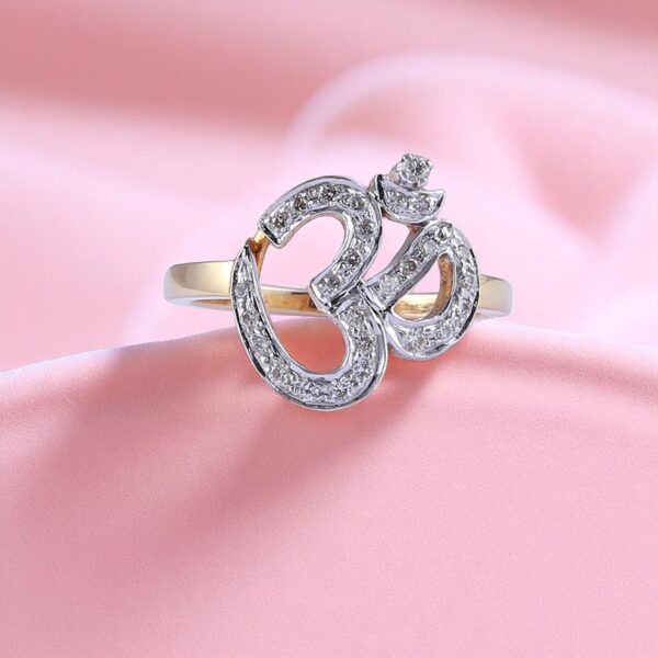 Elegant 0.50 Cts Round Brilliant Cut Natural Diamonds Om Ring in 18K Yellow Gold