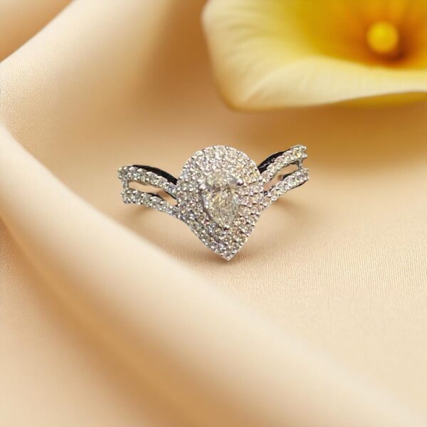 R-547 (17) Exquisite 0.80 Cts Pear Round Cut F/VS1 Diamonds Engagement Ring 18K White Gold