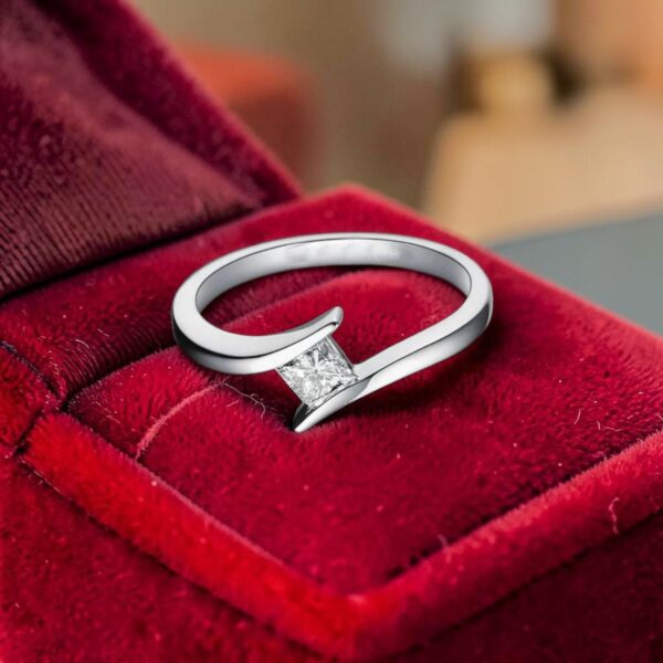 R-580 (6) GIA Certified 0.35 Cts Princess Cut F/VS1 Diamond Cross Over Ring 18K White Gold