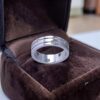 R-582 (8) 0.30 Cts F/VS1 Round Brilliant Scattered Diamonds Unisex Band Ring In 14K Gold