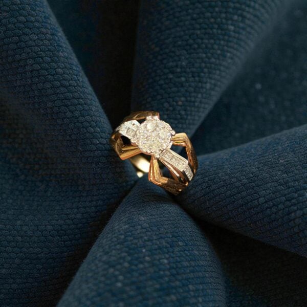 Pave 0.86 Cts Round Princess Shape F/VS1 Diamonds Wide Ring 14K Multi-Tone Gold