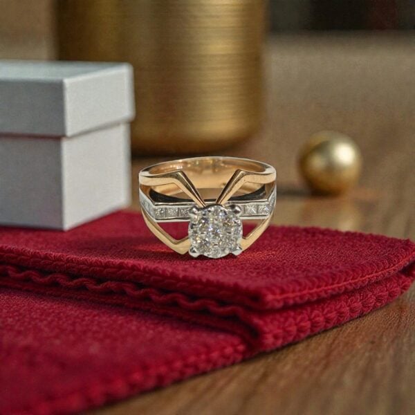 Pave 0.86 Cts Round Princess Shape F/VS1 Diamonds Wide Ring 14K Multi-Tone Gold