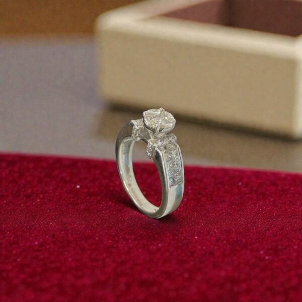 1.22 Cts Princess Marquise Round Shape F/VS1 Diamonds Anniversary Ring 14K Gold