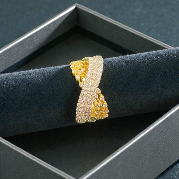Elegant 1.58 Carats Round Brilliant F/VS1 Diamonds Crossover Band Ring 14K Gold