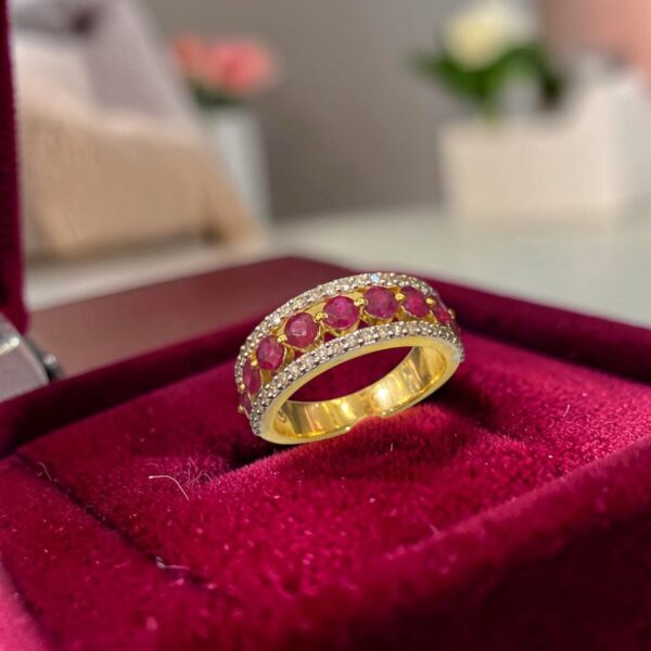R-607 (100) Pave 2.15 Cts Round Brilliant F/VS1 Diamonds Ruby Band Ring In 14K Yellow Gold