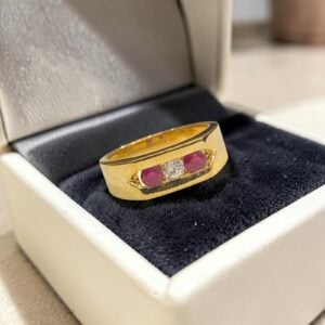 R-608 (16) 0.70 Cts Round Brilliant F/VS1 Diamonds Channel Set Ruby Men's Ring In 18K Gold