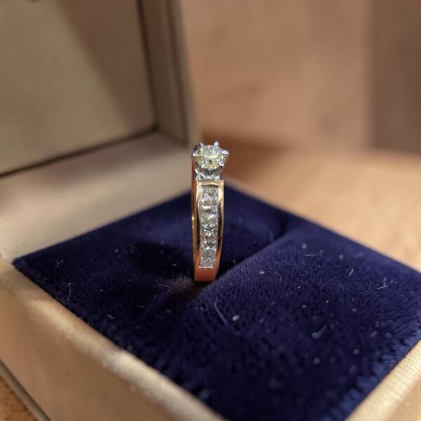 GIA Certified 0.95 Cts Round Princess F/VS1 Diamonds Engagement Ring In 14K Gold