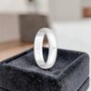 R-620 (6) 0.10 Ct Round Brilliant F/VS1 Diamond Unisex Engagement Band Ring 14K White Gold