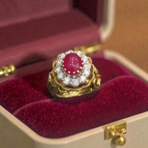 Beautiful 5.78 Cts Round Brilliant F/VS1 Diamonds Ruby Cocktail Ring In 14K Gold