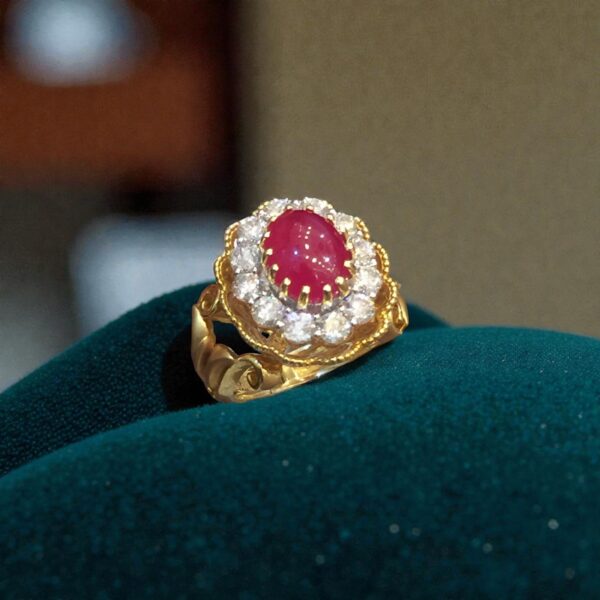 Beautiful 5.78 Cts Round Brilliant F/VS1 Diamonds Ruby Cocktail Ring In 14K Gold