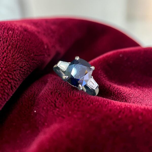5.25 Cts F/VS1 Tapered Baguette Diamonds Blue Sapphire Three-Stone Ring 18K Gold