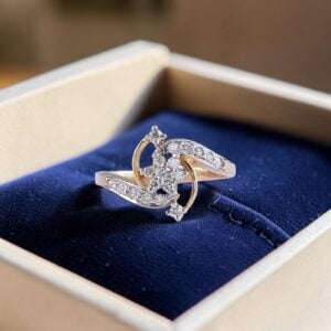Stunning 0.56 Cts Round Brilliant F/VS1 Diamonds Engagement Ring 14K Yellow Gold