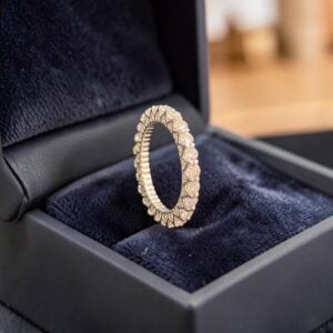 Pavé 1.85 Cts Round Brilliant F/VS1 Diamonds Eternity Band Ring 14K White Gold