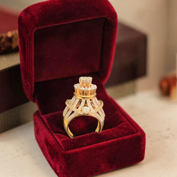 2.38 Cts Round Brilliant F/VS1 Diamonds Cluster Engagement Ring In 14K Rose Gold