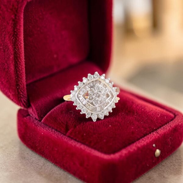 1.45 Cts Round Baguette F/VS1 Diamonds Cluster Engagement Ring 14K Yellow Gold