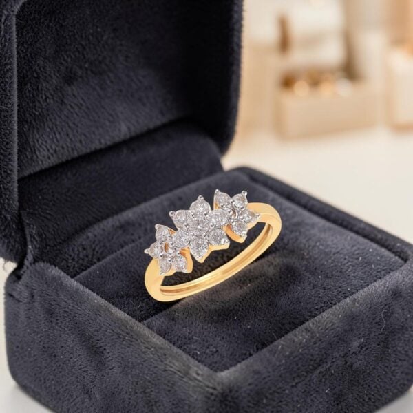 0.80 Cts Round Brilliant F/VS1 Diamonds Anniversary Band Ring In 18K Yellow Gold