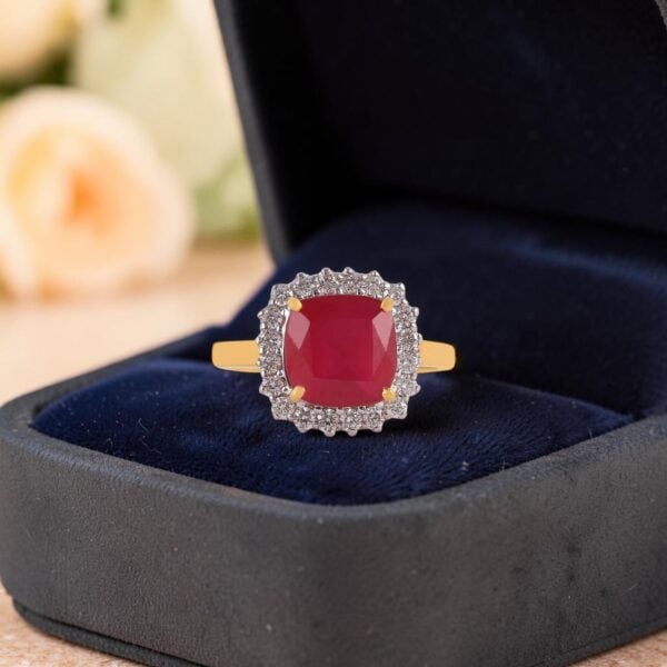 R-700 (8) Gorgeous 4.35 Cts Round Brilliant F/VS1 Diamonds Ruby Party Ring 18K Yellow Gold