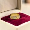 1.80 Cts Round Brilliant F/VS1 Diamonds Unisex Love Screw Band Ring in 18K Yellow Gold