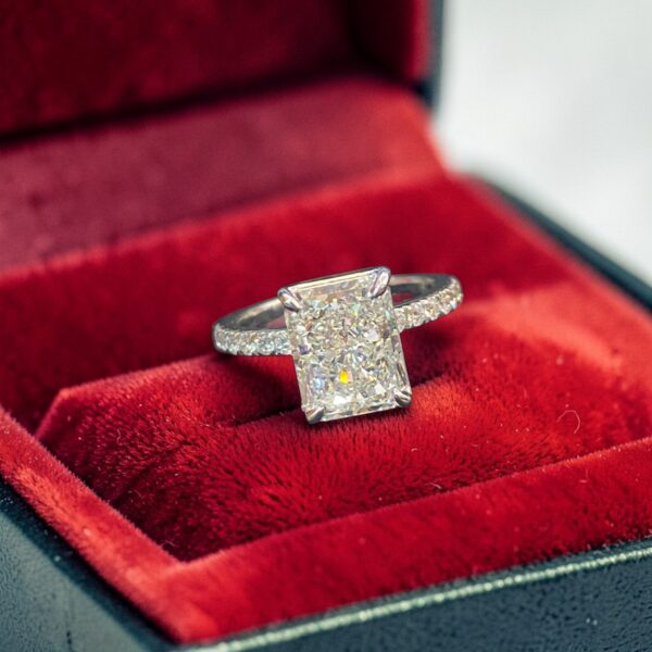 Pave 3.30 Cts Radiant Cut GIA Certified F/VS1 Diamonds Engagement Ring 18K Gold