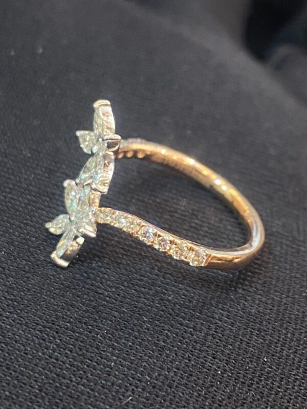 Stunning 0.95 Cts Marquise Round Cut Diamonds Engagement Bloom Ring In 14K Gold