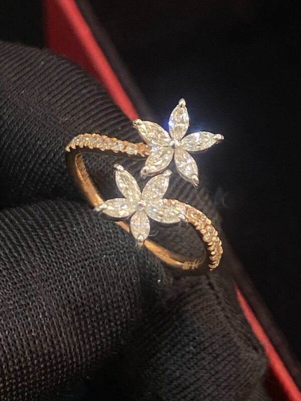 Stunning 0.95 Cts Marquise Round Cut Diamonds Engagement Bloom Ring In 14K Gold