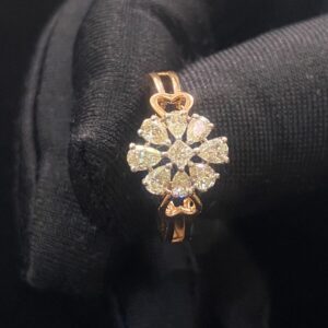 R-967 (1) 0.80 Cts Pear Princess Shape Natural Diamonds Petals Floral Ring In 585 14K Gold