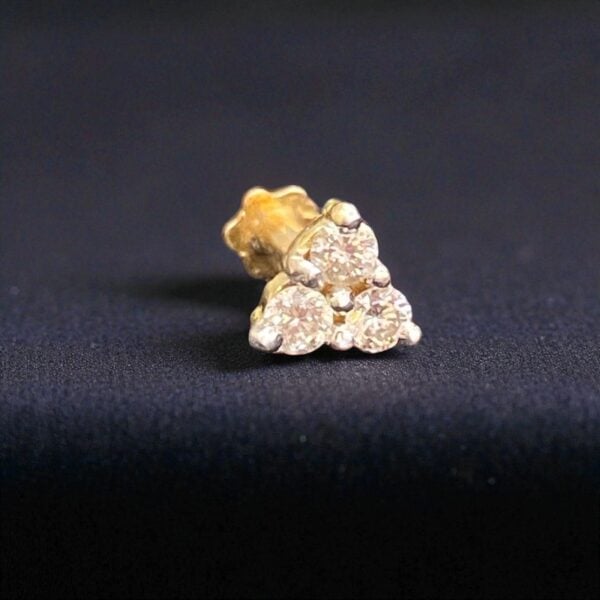 Stunning 0.15 Cts Round Brilliant Cut Natural Diamonds Nose Stud 18K Yellow Gold