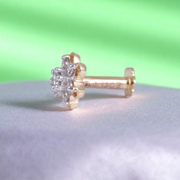 Splendid 0.19 Cts Round Brilliant Cut Natural Diamonds Nose Stud 18K Yellow Gold