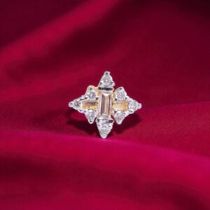 Stunning 0.20 Cts Round Brilliant Cut Natural Diamonds Nose Stud 18K Yellow Gold