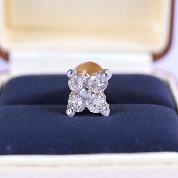 Stunning 0.10 Cts Round Brilliant Cut Natural Diamonds Nose Stud 18K Yellow Gold