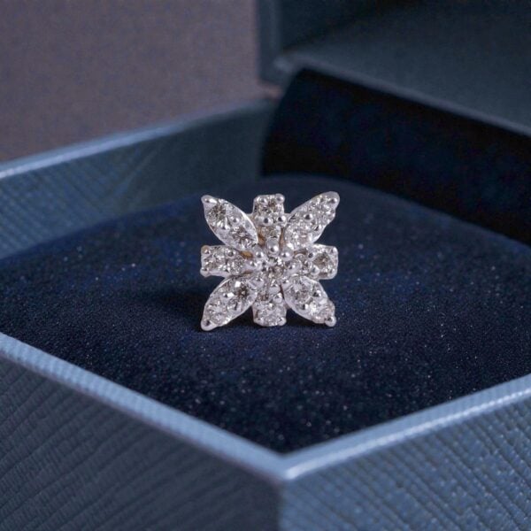 Elegant 0.20 Cts Round Brilliant F/VS1 Diamonds Floral Nose Stud 18K Yellow Gold